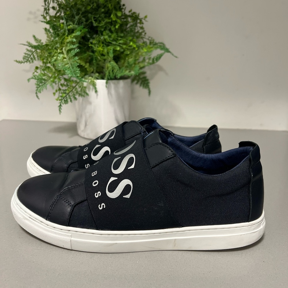 Hugo Boss Men's Black and White Slip-On Sneakers